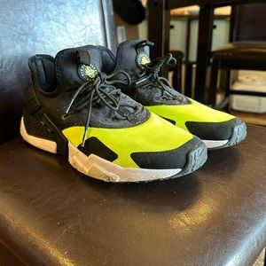 Men’s Nike Air Huarache